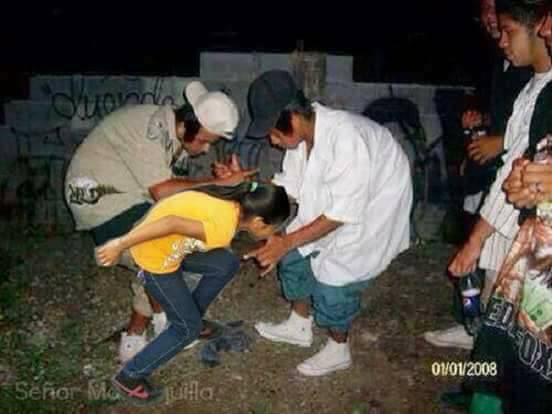 Pria ini fotonya minta diedit, 8 hasilnya malah bikin ngakak terbahak