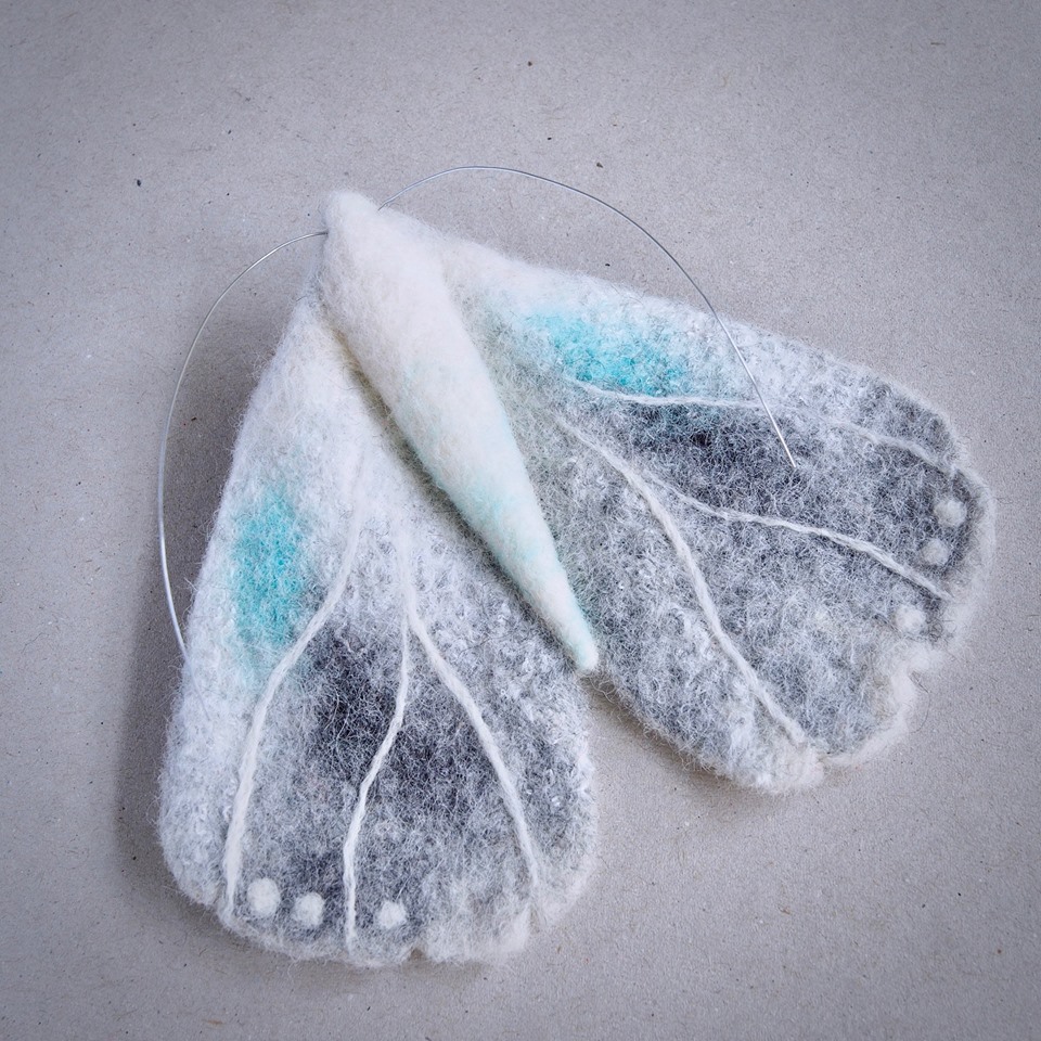 15 Boneka binatang dari sutra dan bambu ini gemesin, pengen meluk 