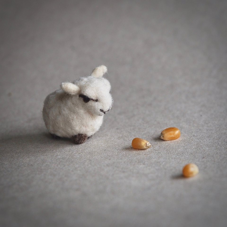 15 Boneka binatang dari sutra dan bambu ini gemesin, pengen meluk 