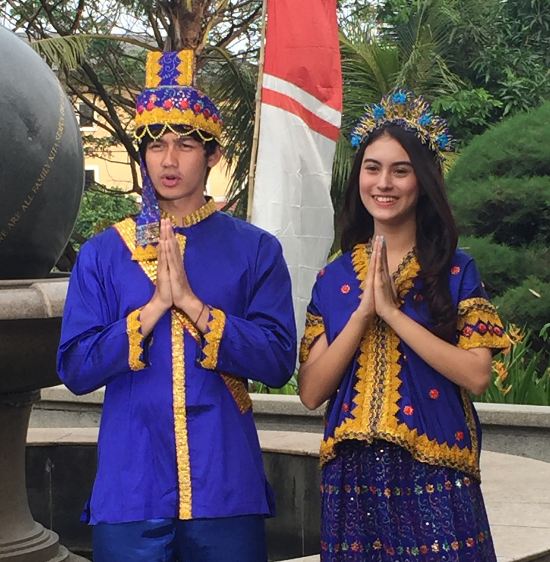 Gaya 8 pemain Anak Langit pakai baju daerah, nasionalis banget