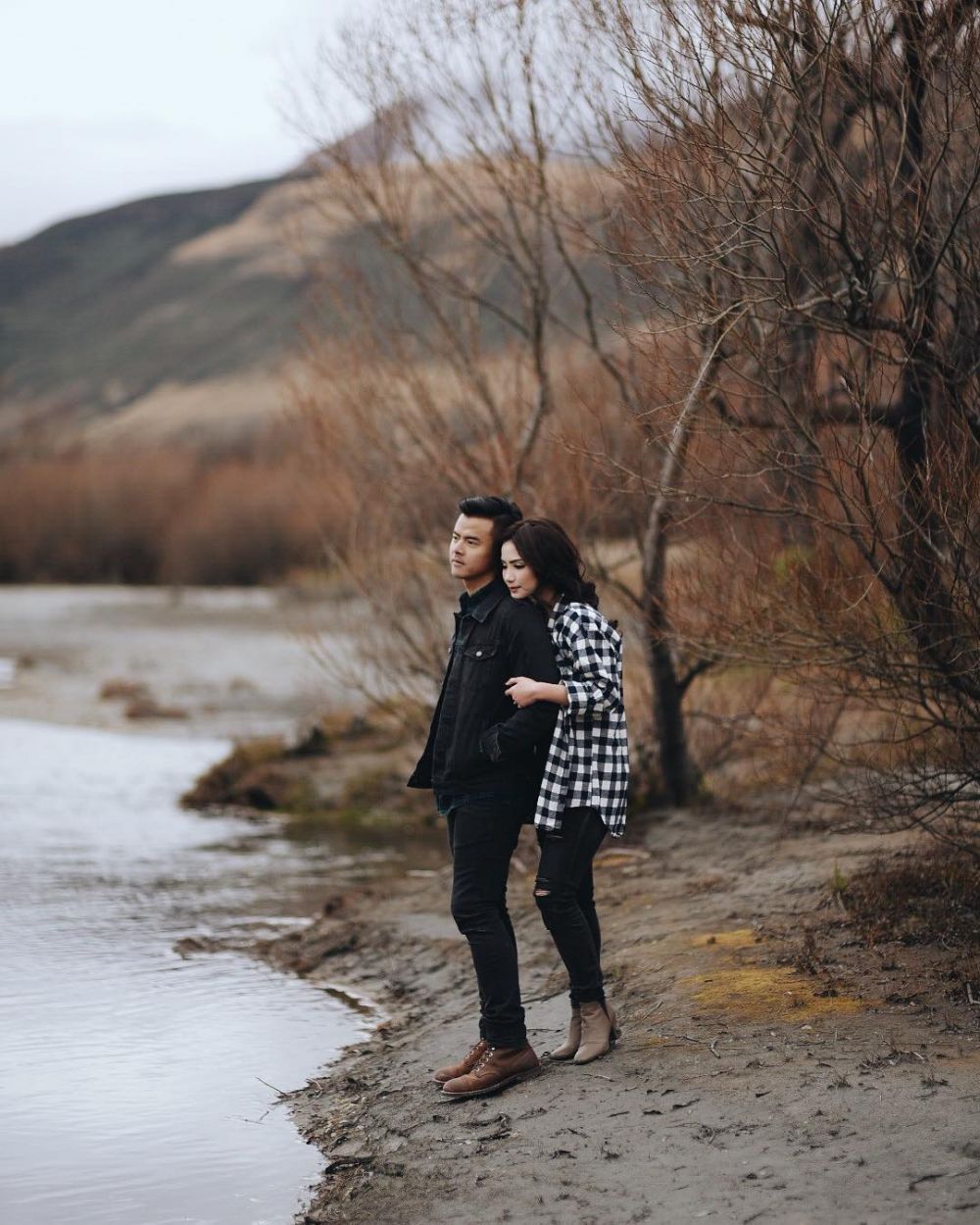 Segera menikah, ini 10 foto mesra Dion Wiyoko & Fiona saat prewedding