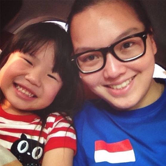 Sharon & Tannya, duo peraih emas cabor bowling SEA Games yang keibuan