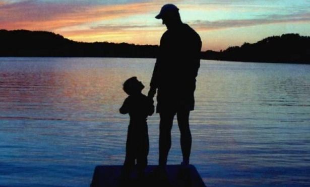 5 Postingan tentang anak ini jangan diunggah di medsos, bahaya