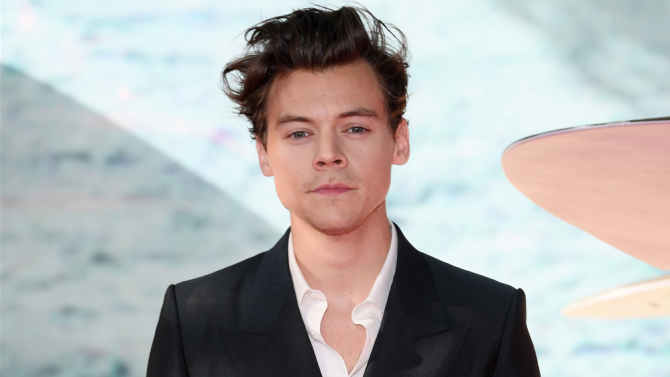 Selain Kim-Kanye, 8 seleb ini juga musuh bebuyutan Taylor Swift