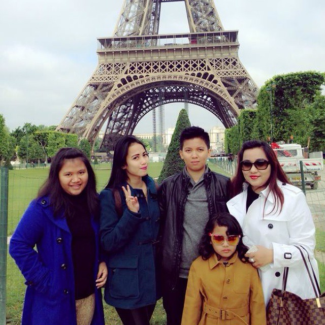 Hesty Agustian, sosok yang diduga pacar sesama jenis bos First Travel