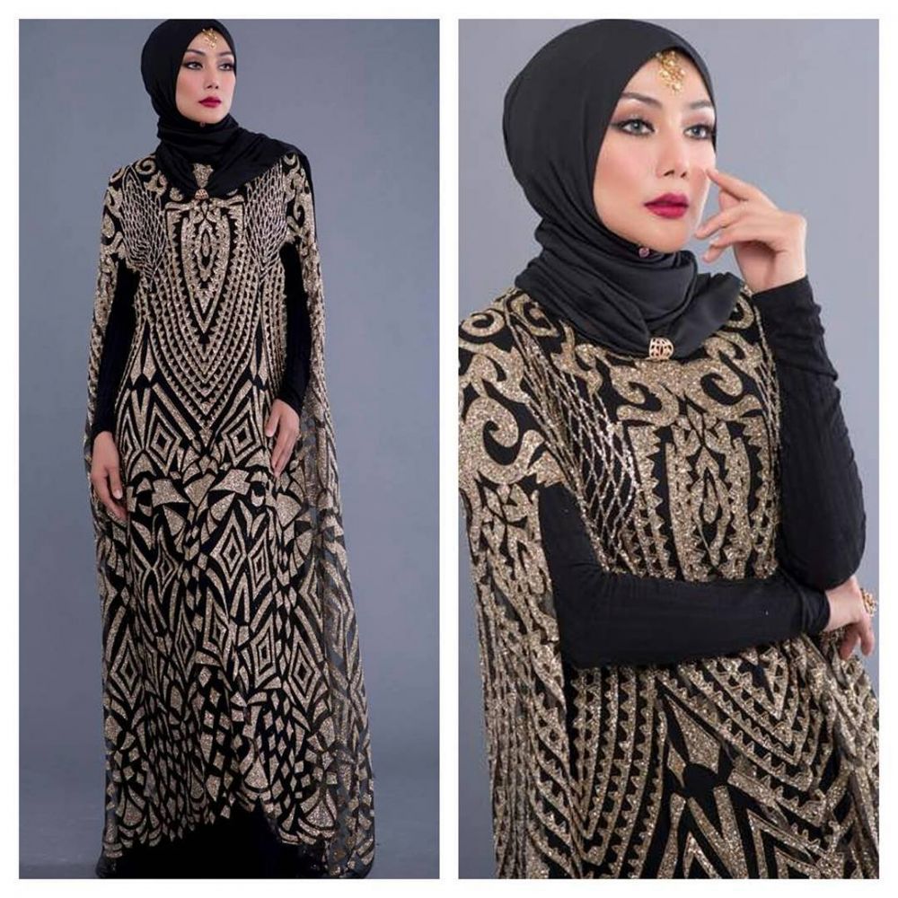 10 Potret mantan istri Engku Emran, nggak kalah cantik dari Bella