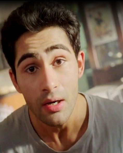 8 Anak seleb India yang siap debut di Bollywood akhir tahun 2017