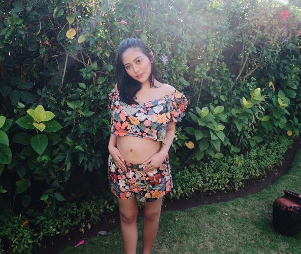 7 Bukti Rachel Vennya tetap eksis meski tengah hamil besar