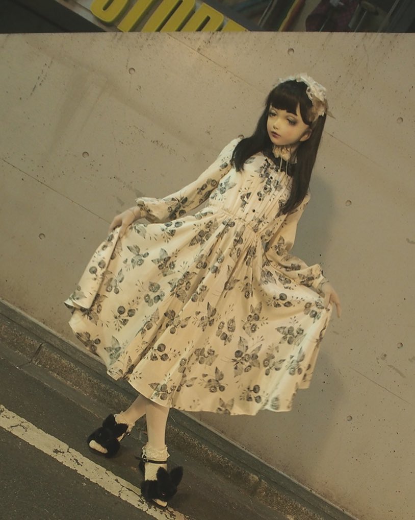 10 Potret Lulu Hashimoto, boneka hidup yang jadi model di Jepang