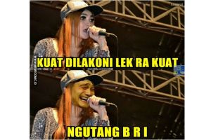 7 Meme pelesetan lagu dangdut ini bikin ceria harimu, buktikan deh