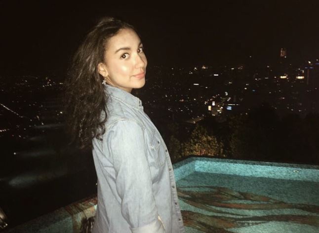 Jadi obrolan hangat netizen, ini 10 potret cantik adik Tsania Marwa