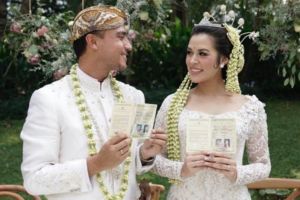 Pernikahan 3 pasangan selebriti ini jadi hari patah hati para fans