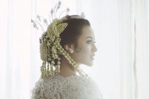 Ini dia sosok di balik cantiknya penampilan Raisa saat pernikahan