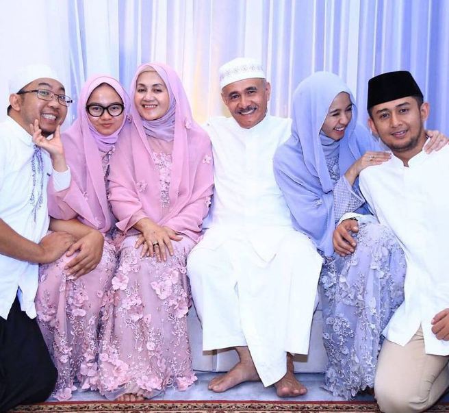 Momen mengharukan Bella ikuti pengajian menjelang hari H pernikahan