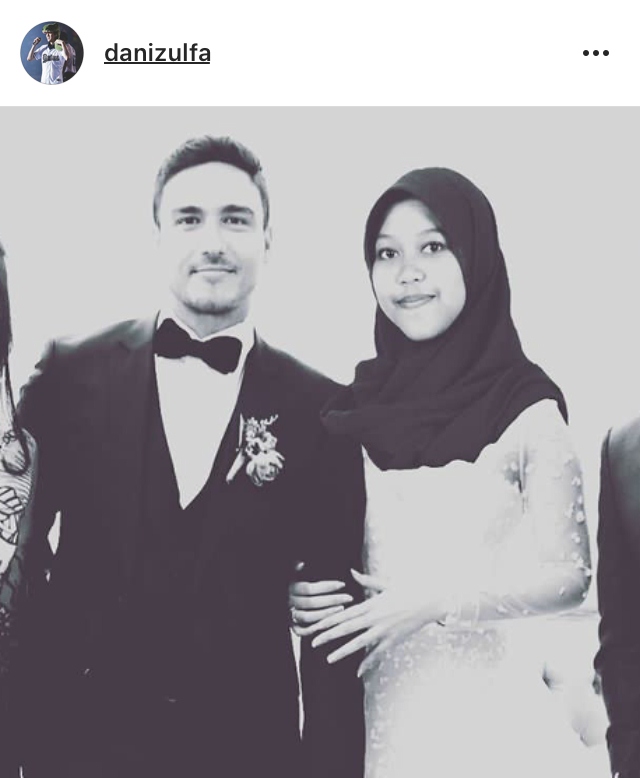 15 Foto editan Raisa-Hamish saat akad bikin nyengir kuda