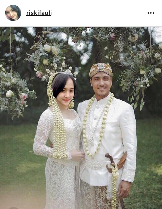 15 Foto editan Raisa-Hamish saat akad bikin nyengir kuda