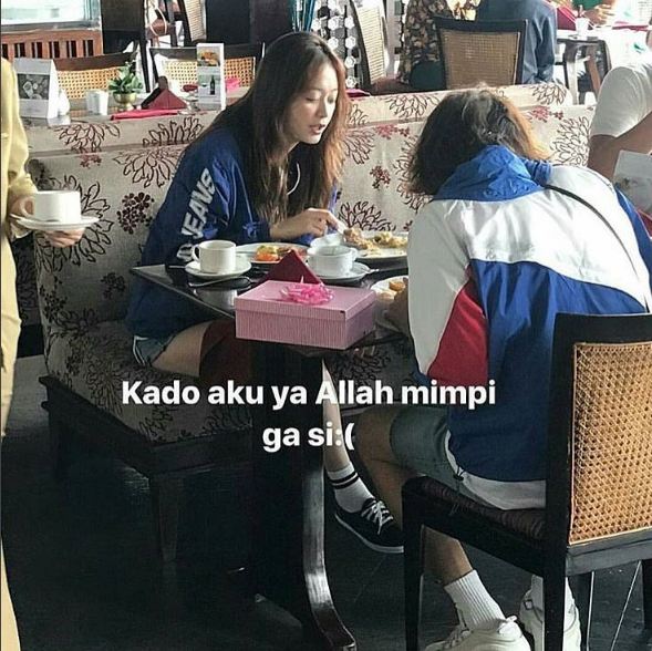 10 Potret keseruan Lee Kwang-soo syuting di Pantai Timang Yogyakarta