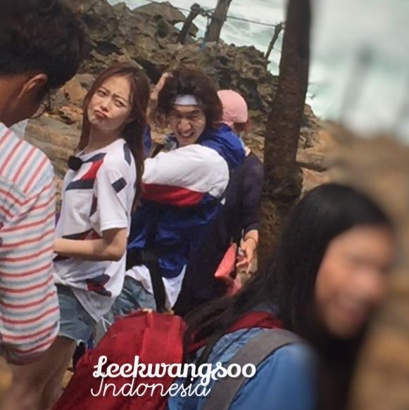 10 Potret keseruan Lee Kwang-soo syuting di Pantai Timang Yogyakarta