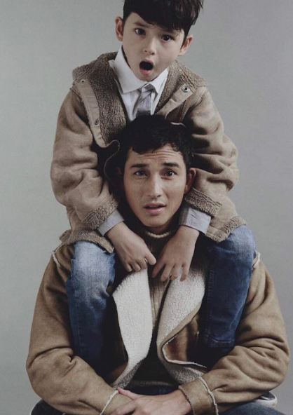 10 Momen kebersamaan Mike Lewis dan sang anak, kompak banget