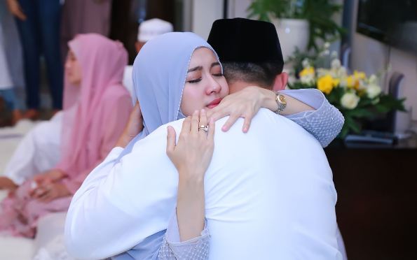 13 Momen pengajian Laudya Cynthia Bella jelang nikah, penuh haru