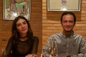 5 Seleb cantik ini hatinya kena panah asmara drummer tenar Indonesia