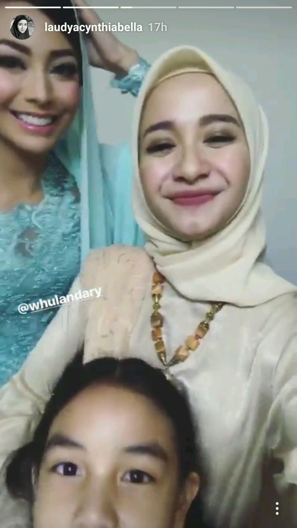 10 Bukti Laudya Cynthia Bella calon ibu idaman, suka anak-anak nih