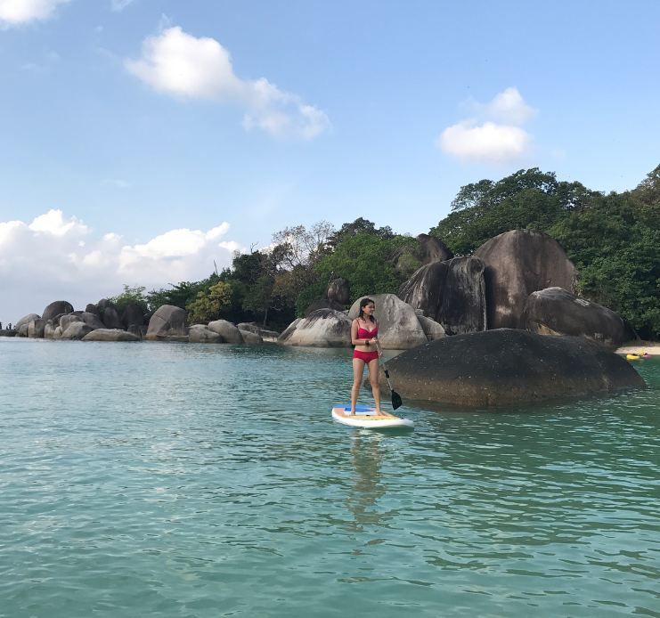 10 Gaya cantiknya Seali Syah, saudara Ariel NOAH yang bikin heboh