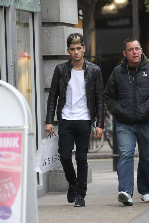 Jadi pria paling stylish, begini transformasi Zayn Malik dulu-sekarang