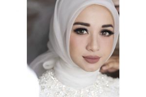Tuai kritikan, foto close up makeup Laudya Bella justru bikin kagum
