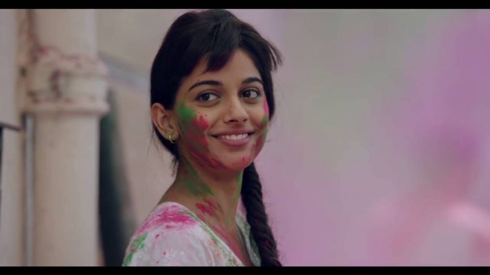 Banitha Sandhu, model Inggris yang bakal debut di film India October