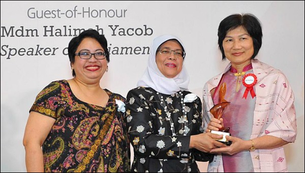 10 Fakta Halimah Yacob, wanita muslim pertama jadi Presiden Singapura