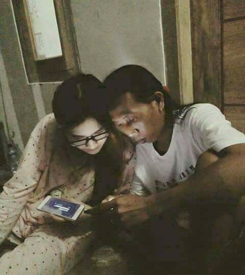 Yuk intip kemesraan Nella Kharisma bareng pria dikabarkan suaminya