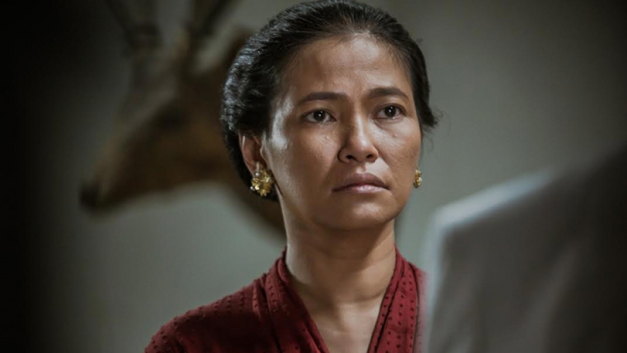 Cantiknya 20 seleb ini saat menata rambut dengan sanggul tradisional