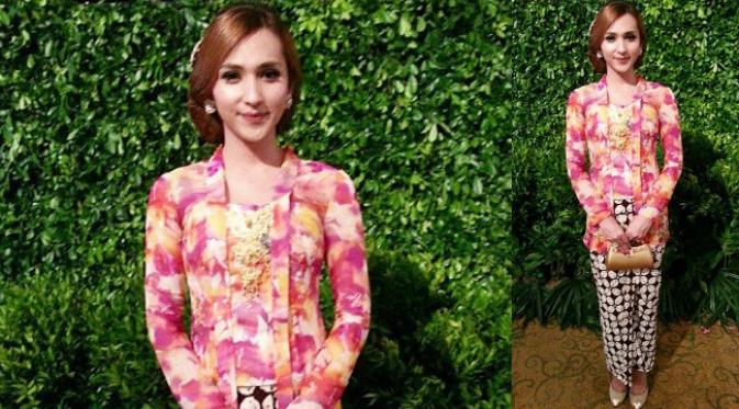 Cantiknya 20 seleb ini saat menata rambut dengan sanggul tradisional