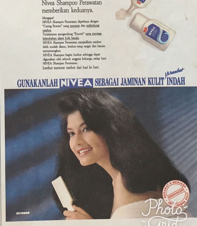 15 Gaya seleb Indonesia saat jadi model majalah jadul, bikin pangling