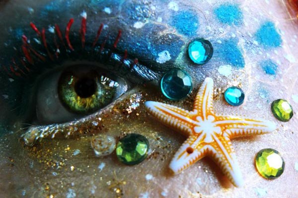 10 Kreasi riasan mata bertema alam, teduh dipandang