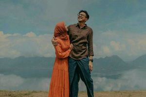 6 Trik biar kencan dengan cowok yang lebih tua tetap nyaman