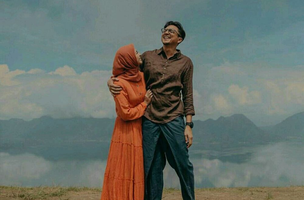 6 Trik biar kencan dengan cowok yang lebih tua tetap nyaman