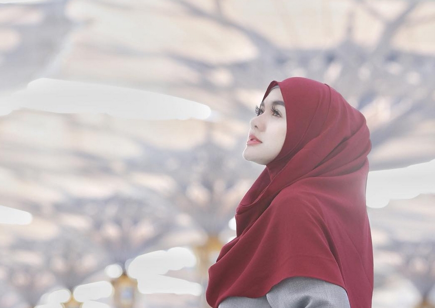 Jelang nikah, ini 15 foto transformasi Vicky Shu dari masa kanak-kanak