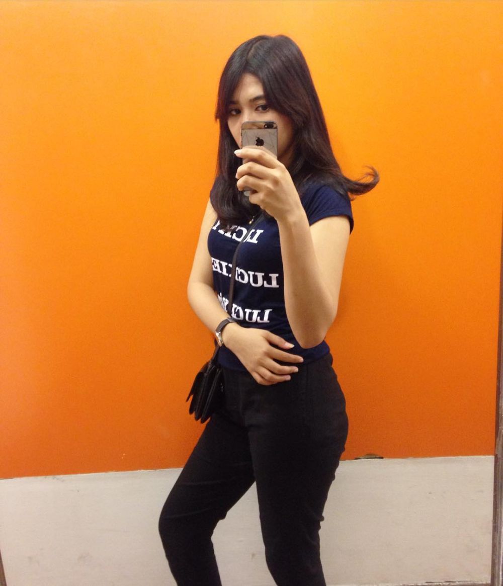 Intan Campina, staf perusahaan ojek online yang disebut mirip Isyana