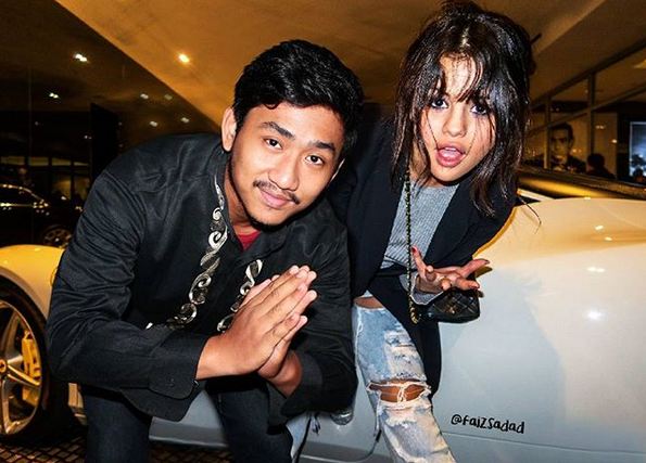 15 Editan foto cowok Indonesia bareng seleb Hollywood ini epik banget