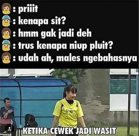 6 Meme ketika cewek jadi wasit ini bikin para cowok serba salah