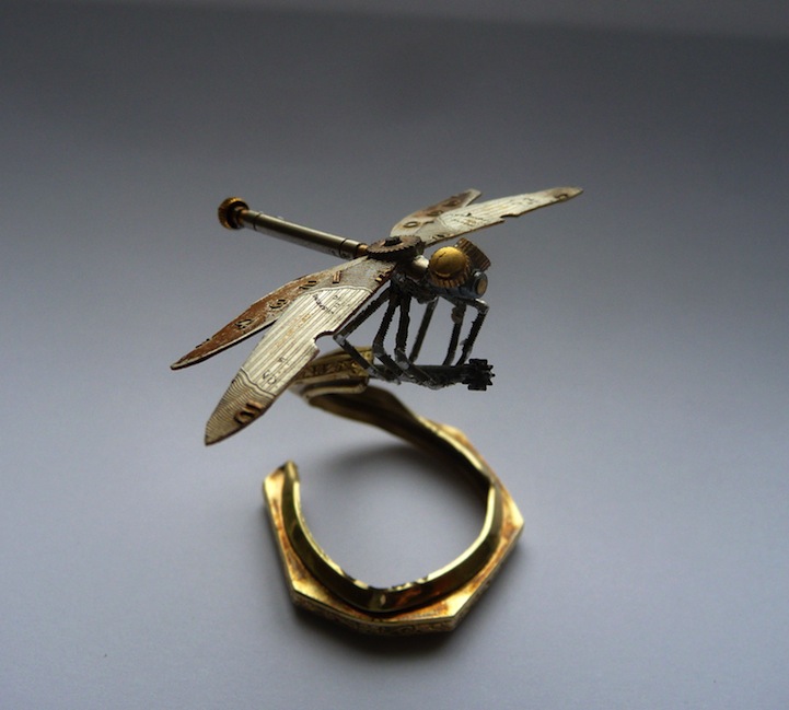 10 Serangga ini terbuat dari jam bekas, detailnya mengagumkan