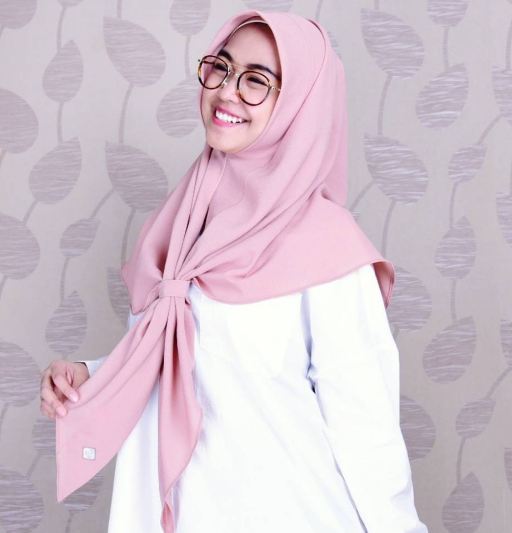 Perjalanan karier 5 selebgram hits Tanah Air hingga jadi seleb beneran