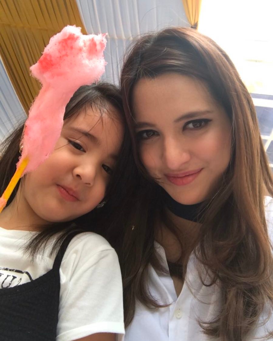 12 Momen kebersamaan Nia Ramadhani sama ketiga anaknya, mama idola nih