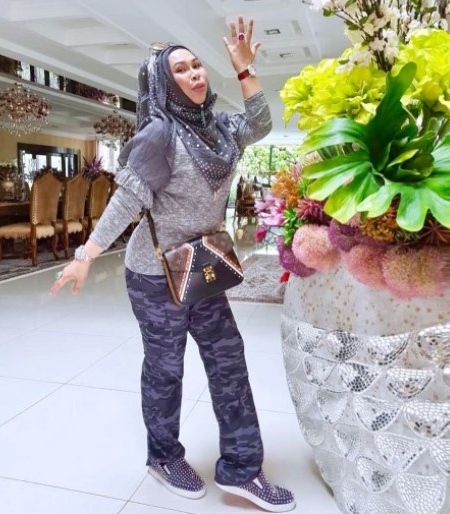 10 Gaya glamor hijaber sosialita Malaysia DS Vida, cetar abis