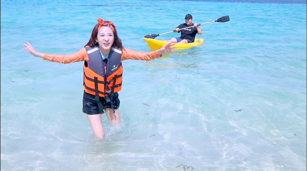 Usia 30 tahun lebih, 6 foto ini bukti Sandara Park eks 2NE1 awet muda