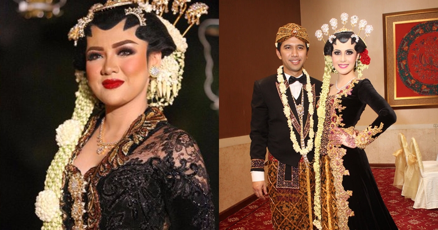 7 Seleb Indonesia ini memilih mengenakan gaun hitam saat pernikahannya