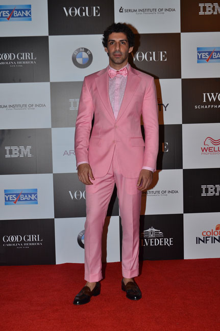 Intip gaya para seleb Bollywood hadiri Vogue Awards lewat 10 foto ini