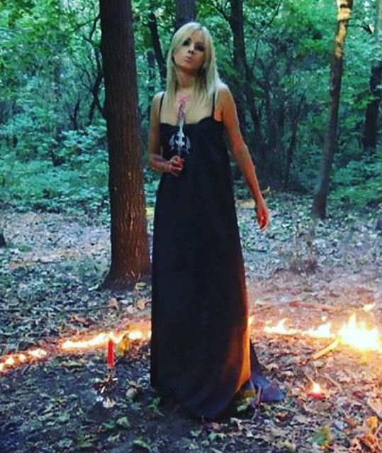 Ini 8 foto transformasi Valeria Lukyanova si manusia Barbie